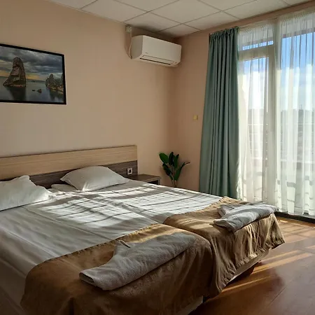 Hotel City Отель Бургас