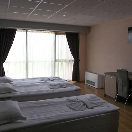 Hotel City