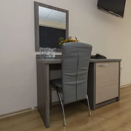 מלון Hotel City בורגאס