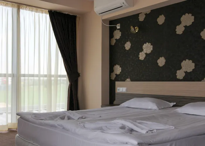 Hotel City 2* Burgas City