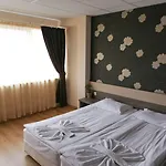 Hotel City 2* 부르가스