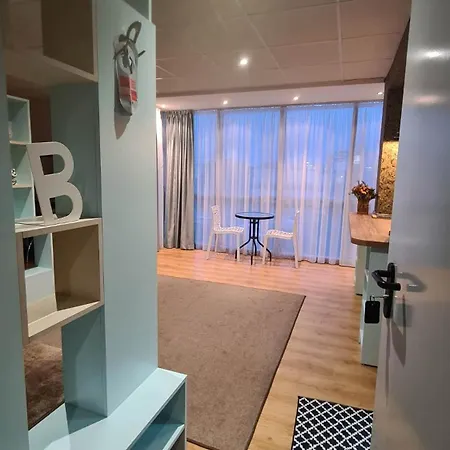 Hotel City Hotell 2*