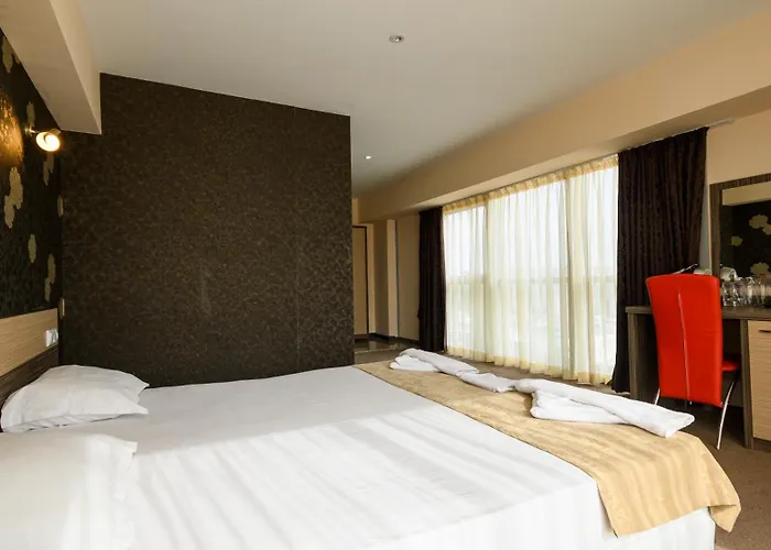 Hotel City 호텔 2*