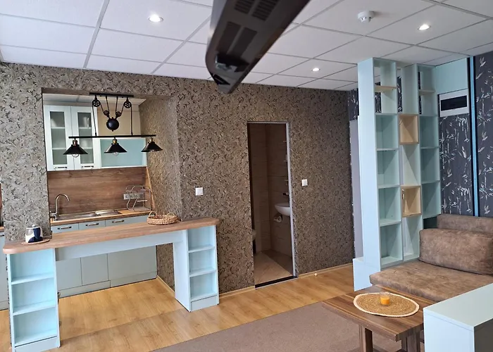 호텔 Hotel City 2*