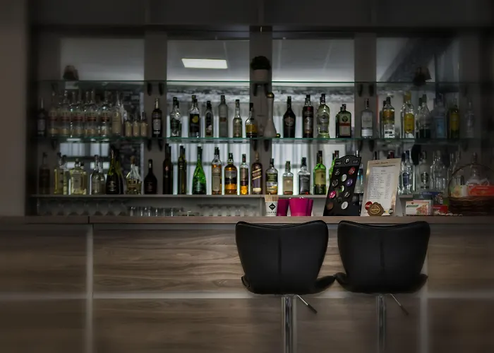 호텔 Hotel City 2*