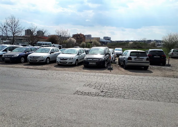 Hotel City 호텔 2*